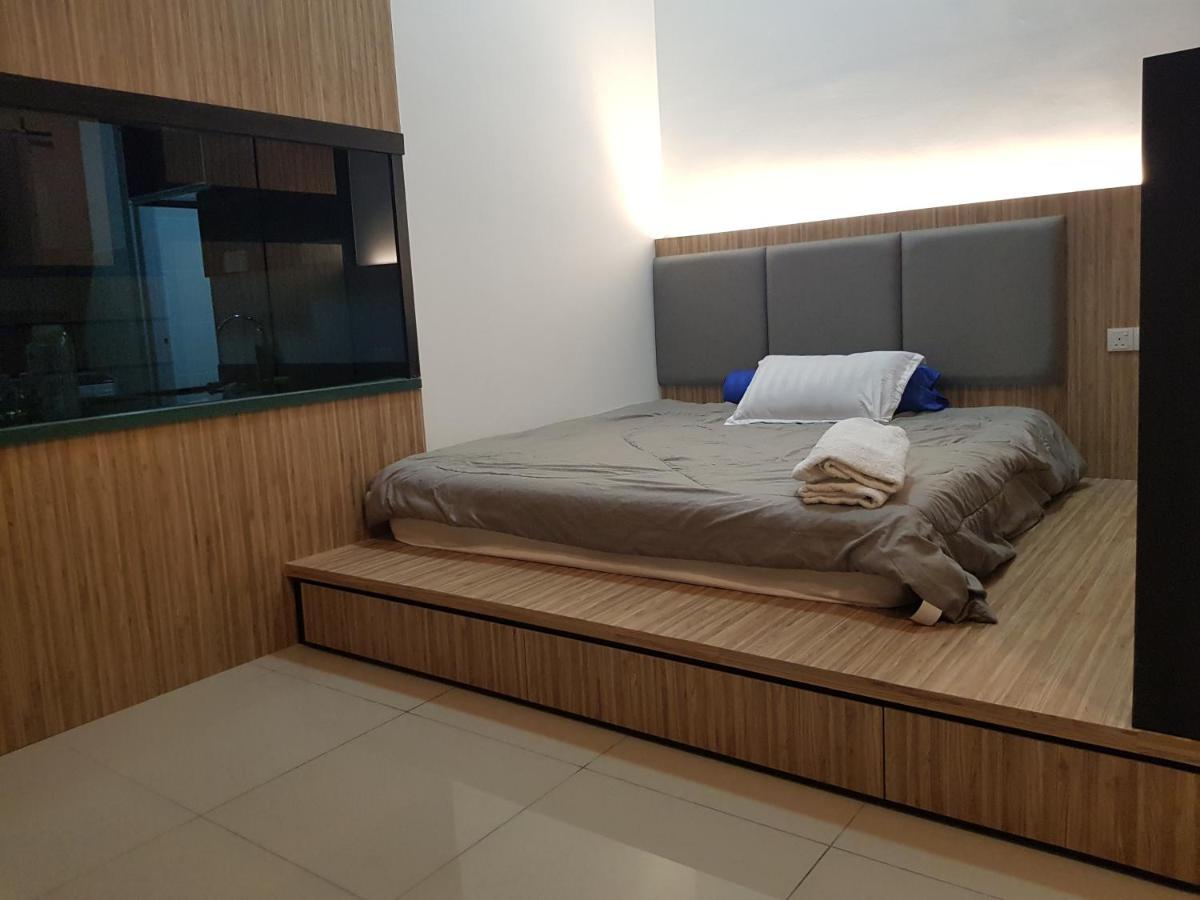 06- Austin Regency Taman Mount Austin Studio 4-5Pax Johor Bahru Buitenkant foto