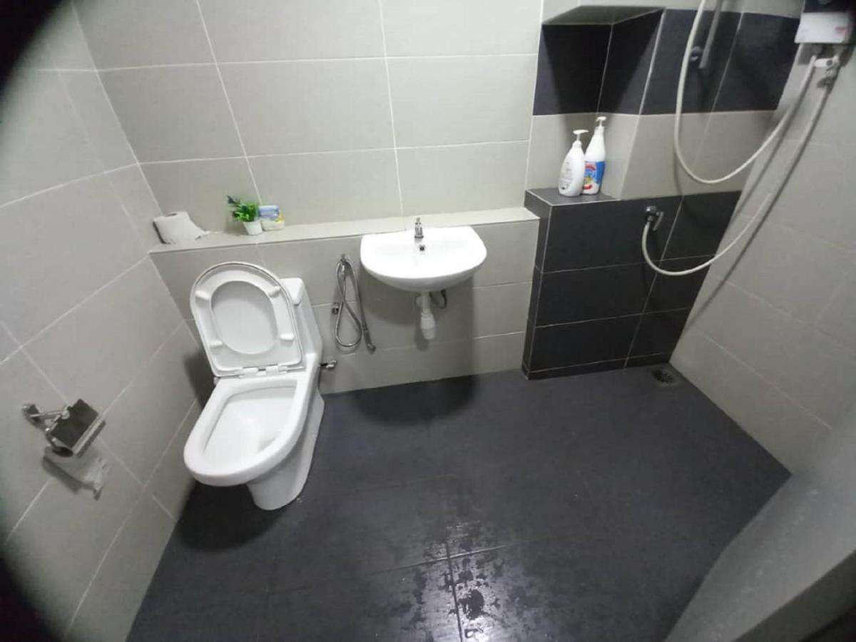 06- Austin Regency Taman Mount Austin Studio 4-5Pax Johor Bahru Buitenkant foto