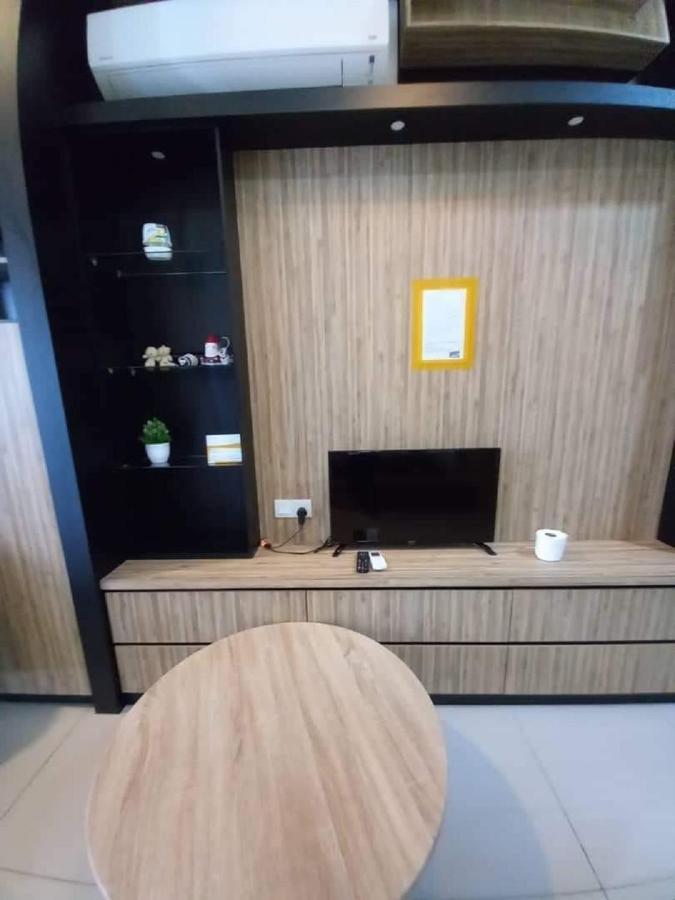 06- Austin Regency Taman Mount Austin Studio 4-5Pax Johor Bahru Buitenkant foto